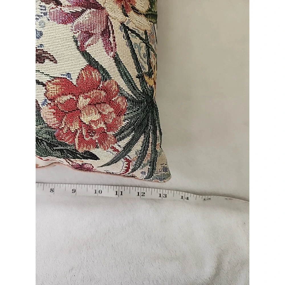 Hines of Oxford Exotic Bird Tapestry Decorative Cusion‎ Pillow 13x13